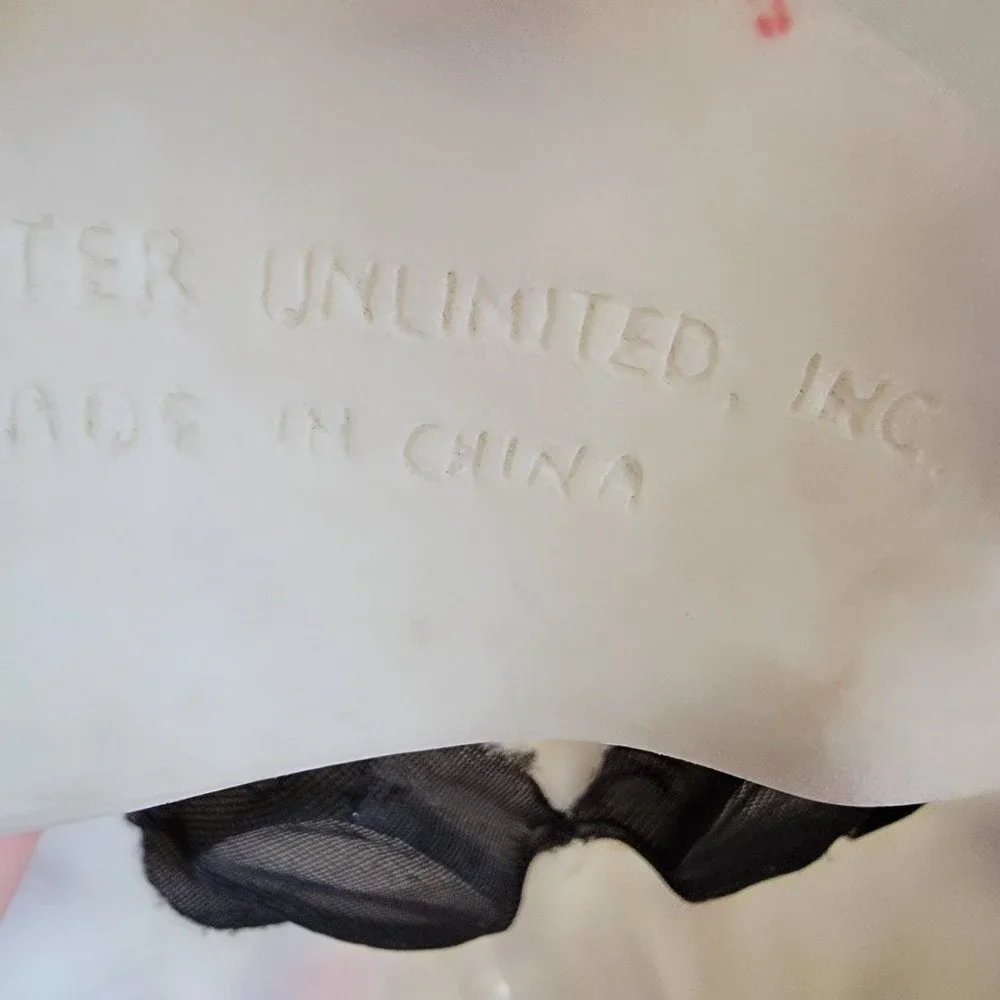 Easter Unlimited Inc mask Ghost Face Wavy Smile Mouth (signed capital letters)